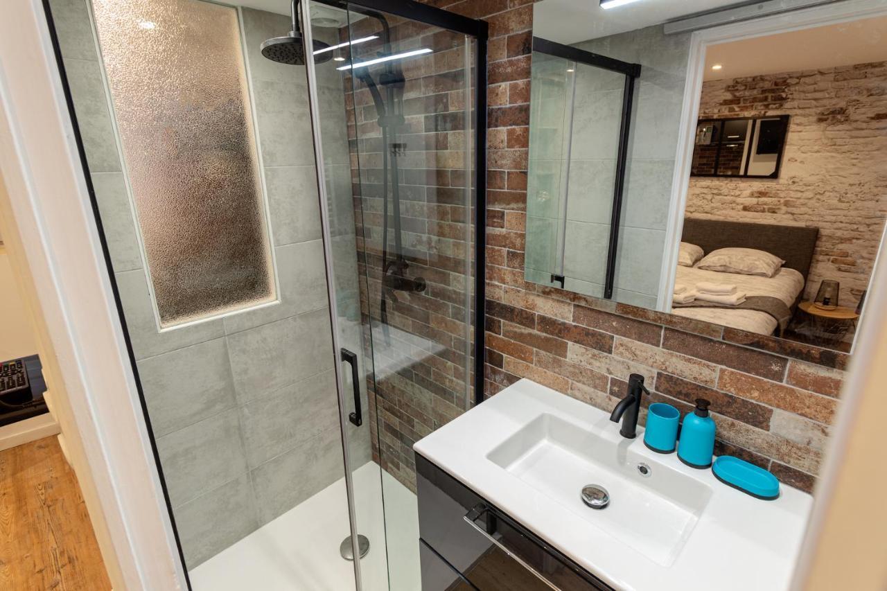 Villeneuvecitystay Moderne Екстер'єр фото